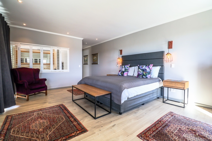 4 Bedroom Property for Sale in Brackenridge Western Cape